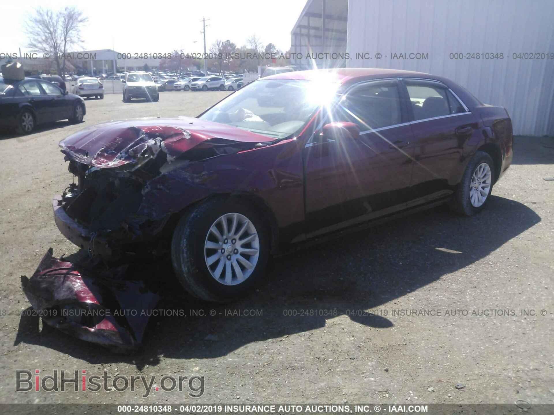 2013 CHRYSLER 300 - VIN: 2C3CCAAG9DH630806 - Photo 2