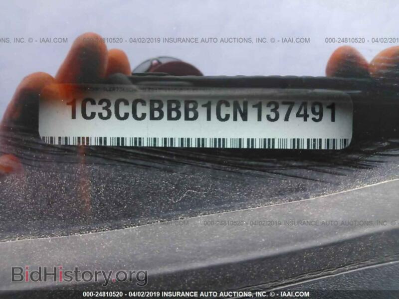 2012 Chrysler 200 (VIN 1C3CCBBB1CN137491) — фото 9 из 10