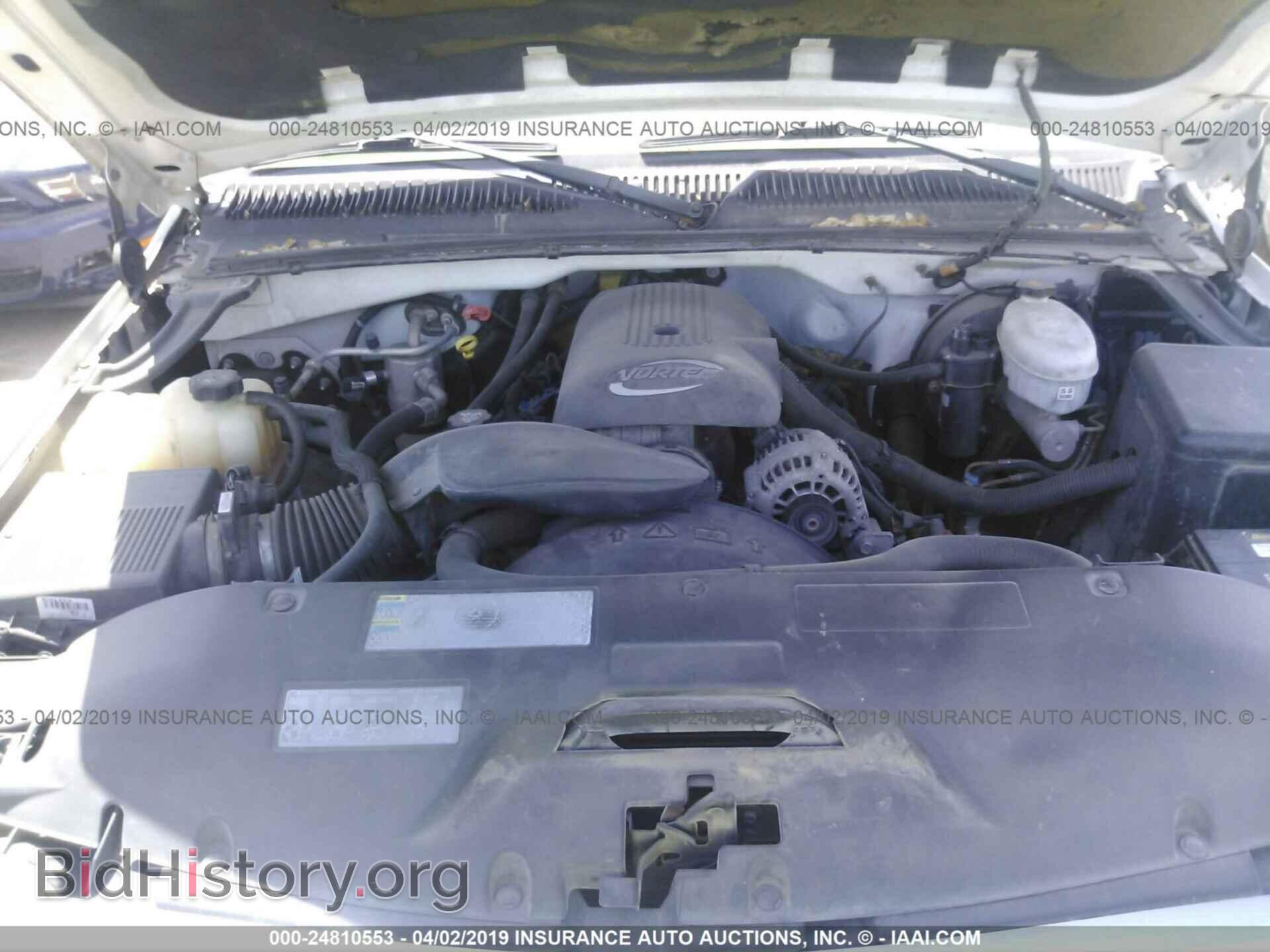 2004 GMC NEW SIERRA - VIN: 2GTEK19V241222120 - Фото 10
