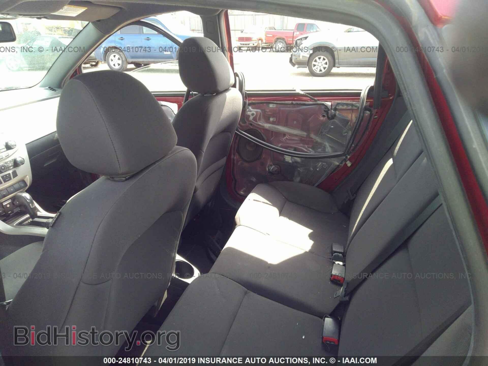 2011 FORD FOCUS - VIN: 1FAHP3GN2BW136539 - Photo 8