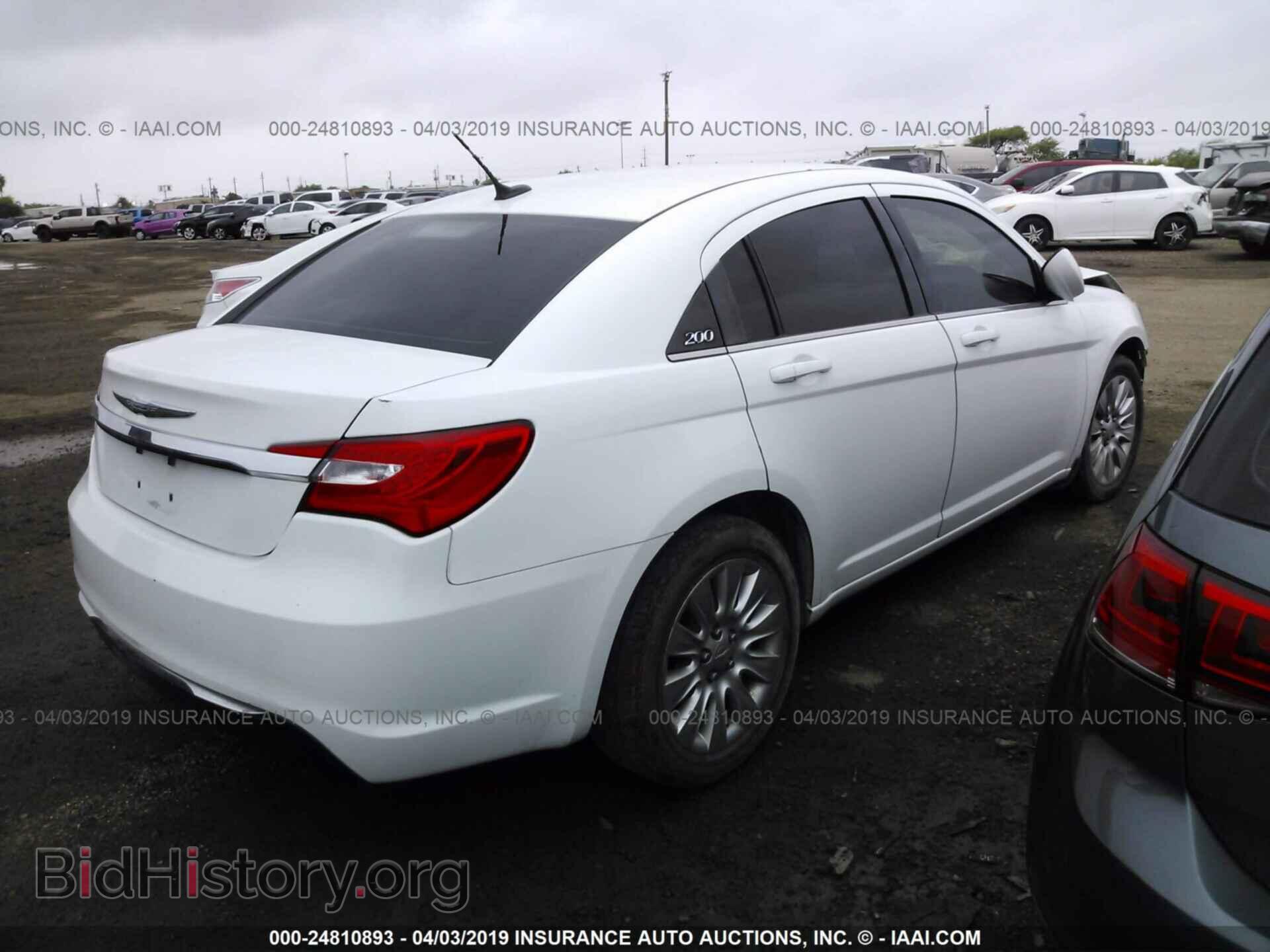 2013 CHRYSLER 200 - VIN: 1C3CCBAB9DN691638 - Photo 4