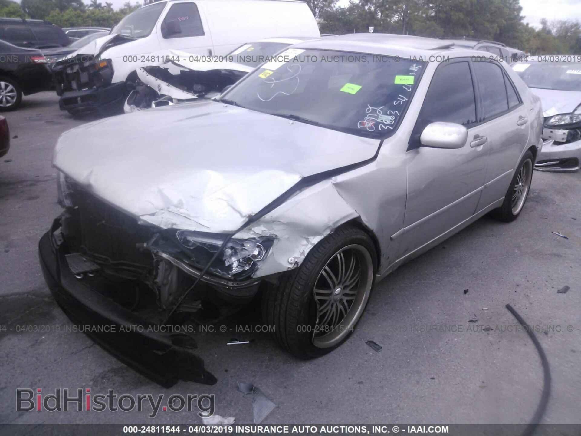 2002 LEXUS IS - VIN: JTHBD192X20053863 - Фото 2