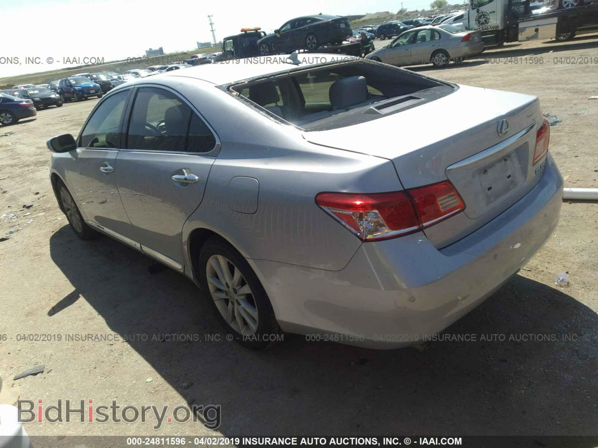 2011 LEXUS ES - VIN: JTHBK1EG0B2469450 - Фото 3