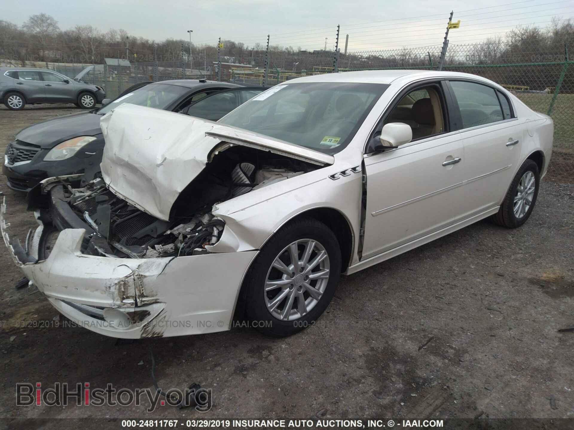 2011 BUICK LUCERNE - VIN: 1G4HC5EM8BU104634 - Фото 2