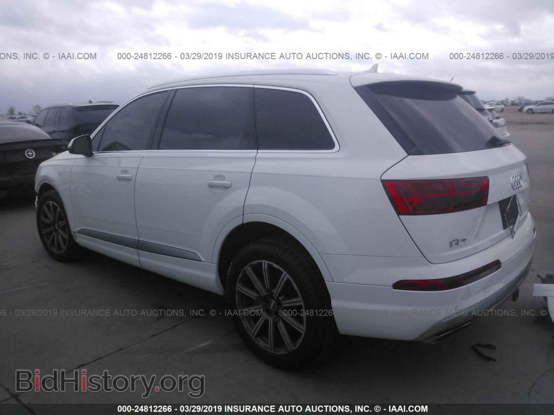 2017 AUDI Q7 - VIN: WA1VAAF70HD056273 - Фото 3