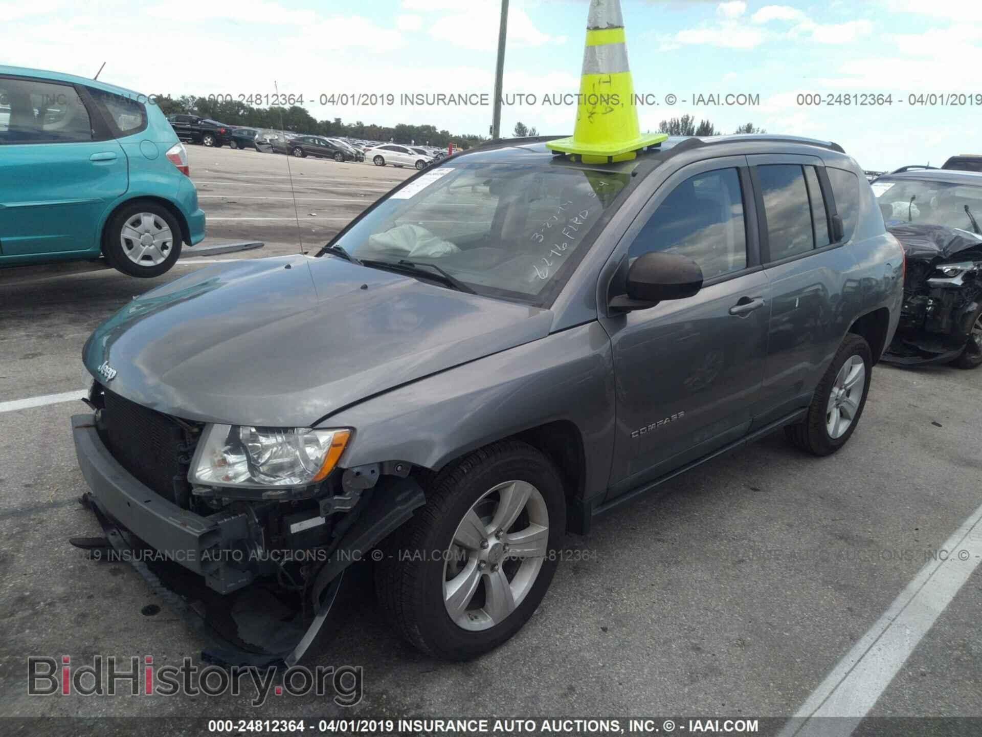 2011 JEEP COMPASS - VIN: 1J4NT1FB8BD246246 - Фото 2