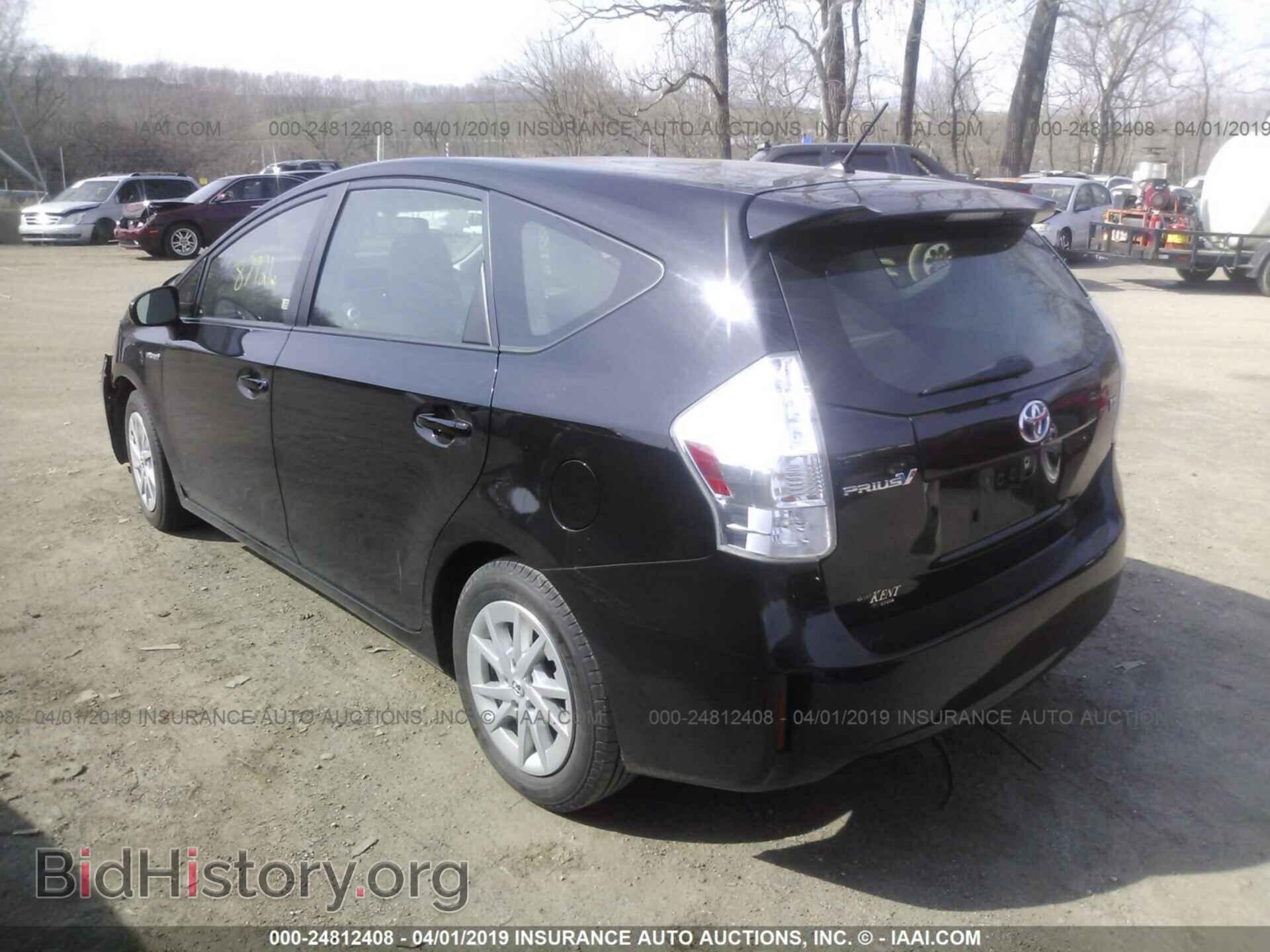 2014 TOYOTA PRIUS V - VIN: JTDZN3EU8E3310196 - Фото 3