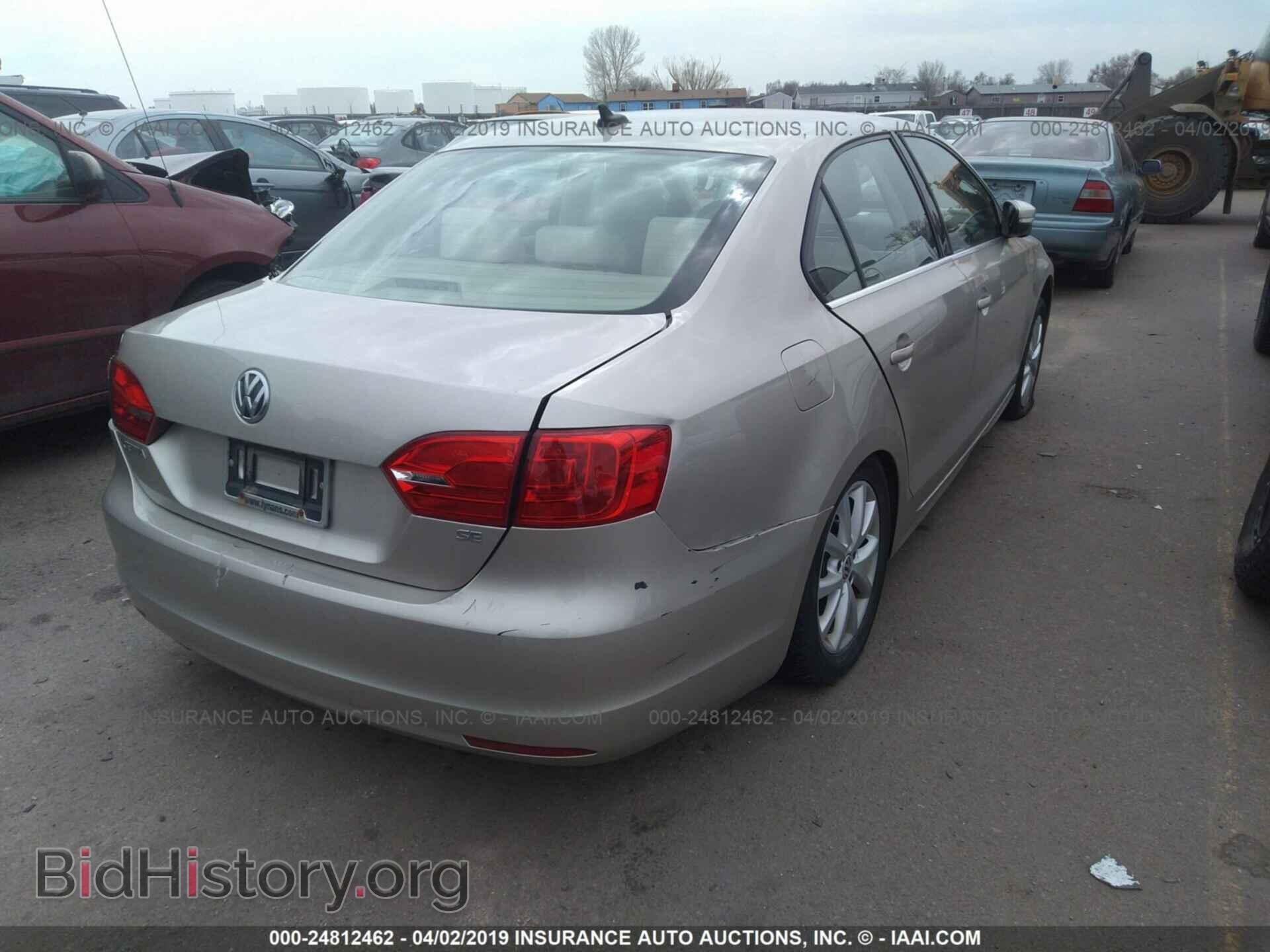 2014 VOLKSWAGEN JETTA - VIN: 3VWB07AJ7EM332723 - Фото 4