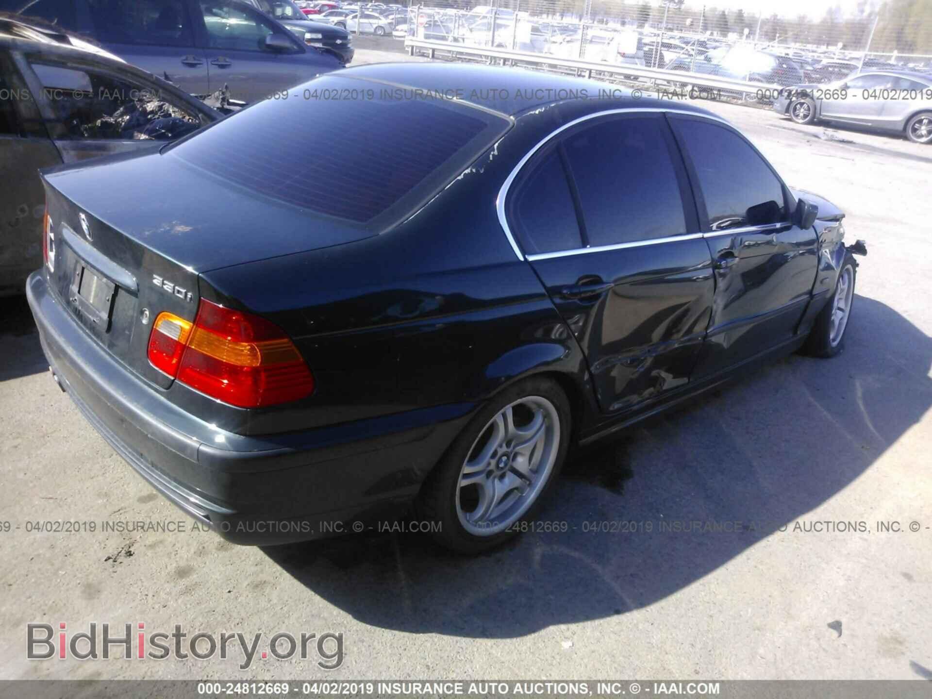 2002 BMW 330 - VIN: WBAEV53432KM24070 - Фото 4