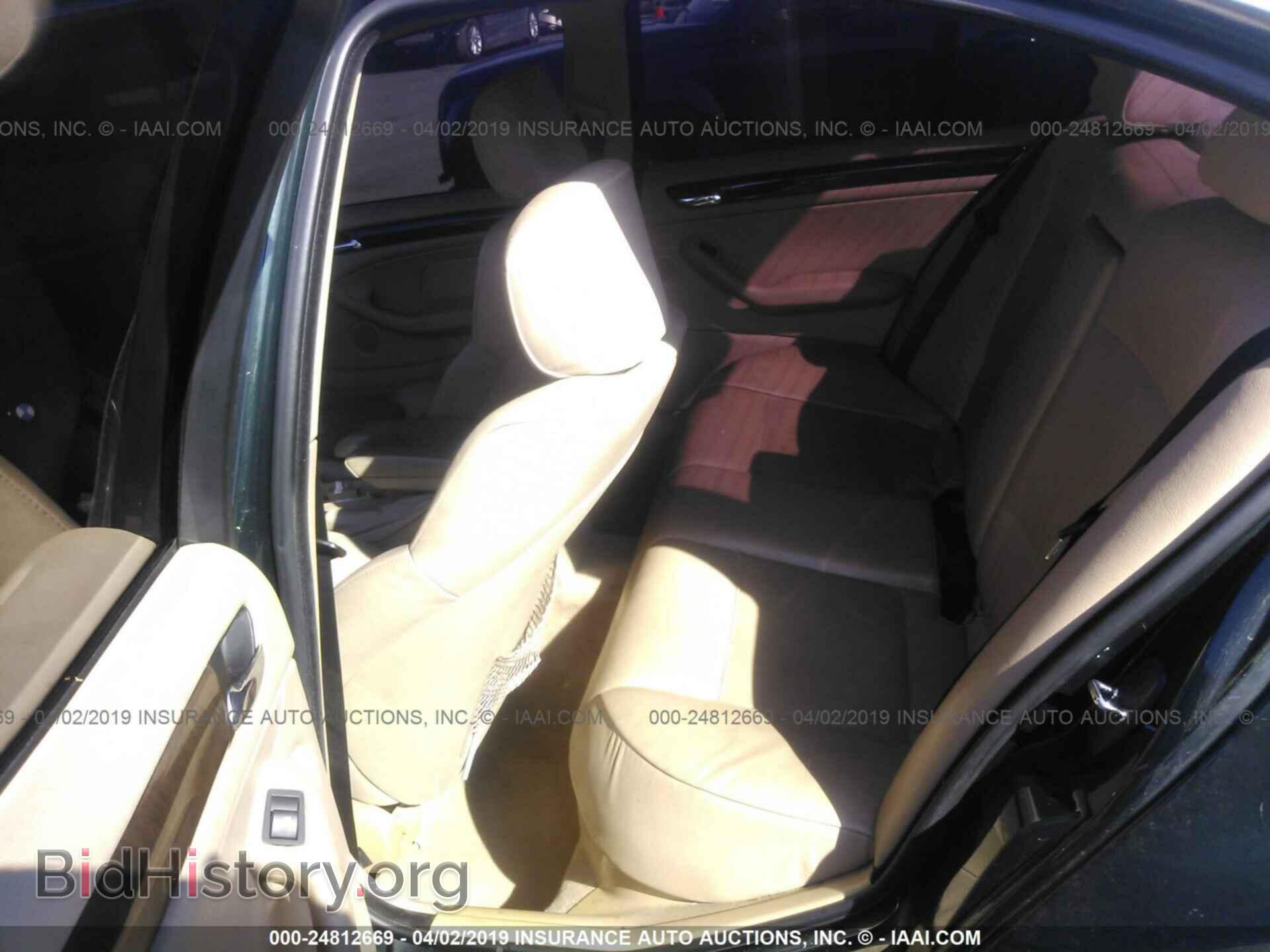 2002 BMW 330 - VIN: WBAEV53432KM24070 - Фото 8