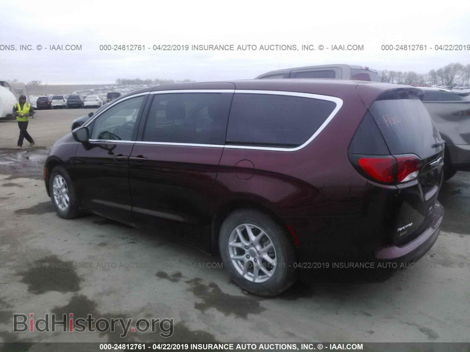2017 CHRYSLER PACIFICA - VIN: 2C4RC1DG9HR723293 - Фото 3