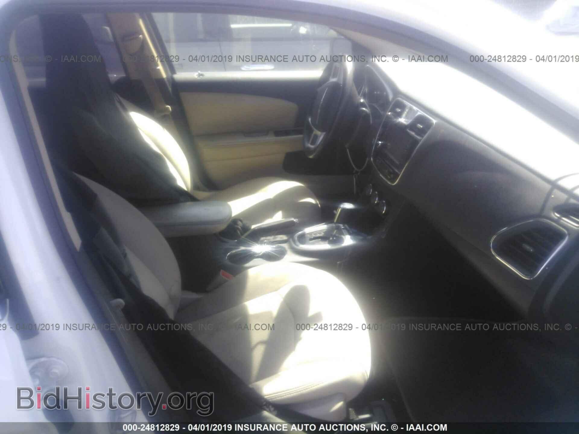 2012 CHRYSLER 200 - VIN: 1C3CCBCBXCN201526 - Photo 5