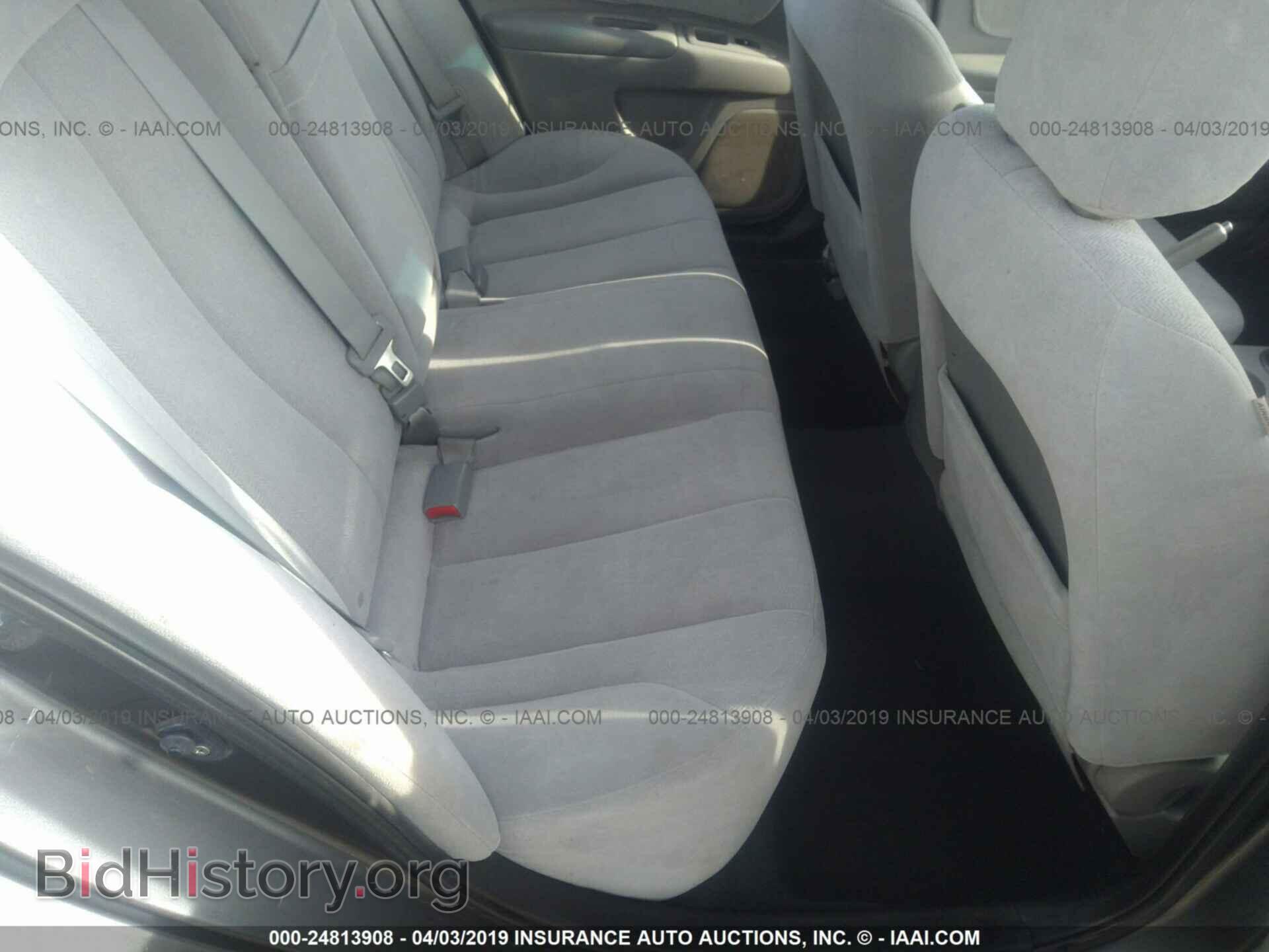 2009 KIA OPTIMA - VIN: KNAGE228195286680 - Фото 8