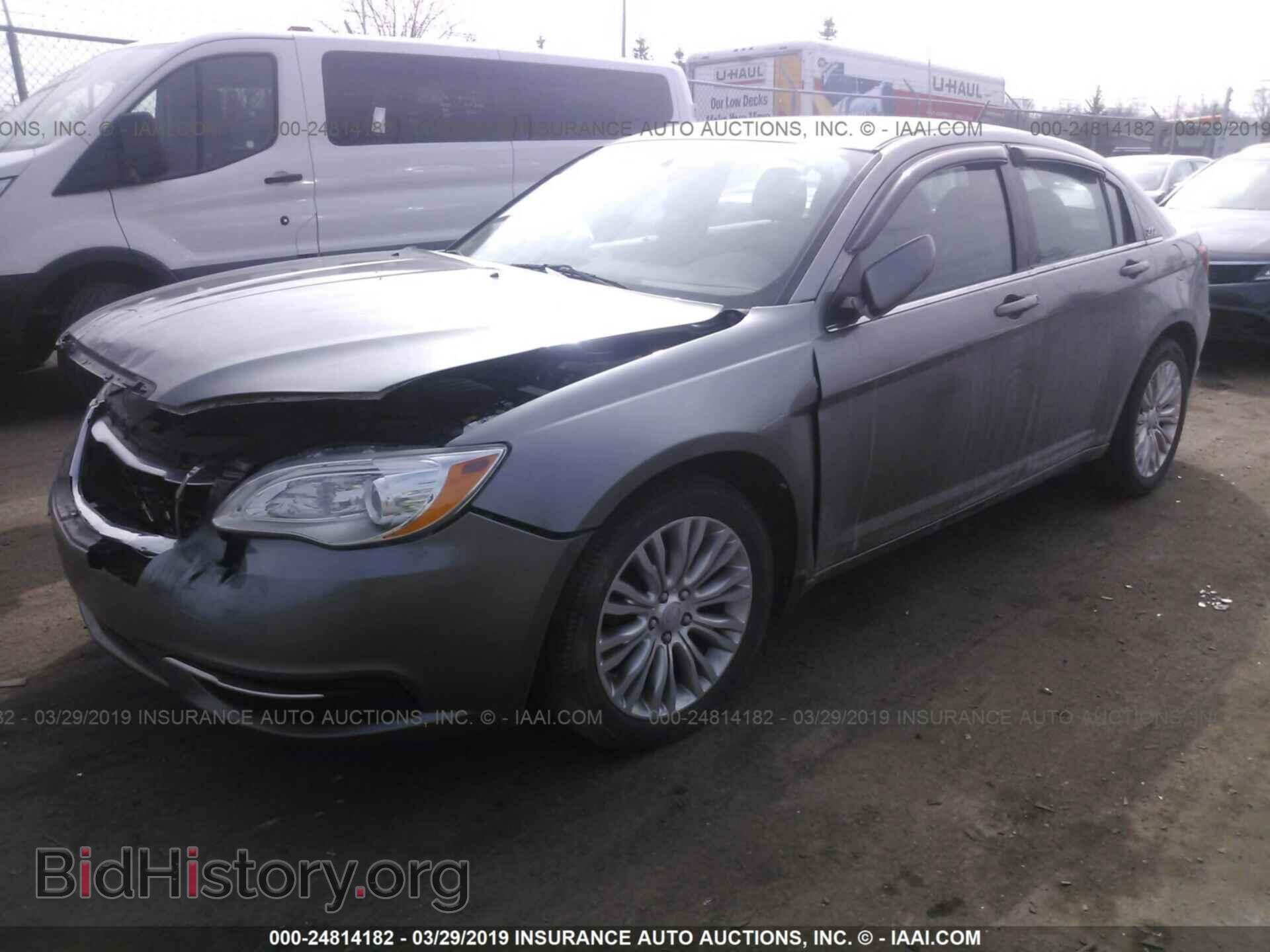 2013 CHRYSLER 200 - VIN: 1C3CCBBBXDN693767 - Фото 2