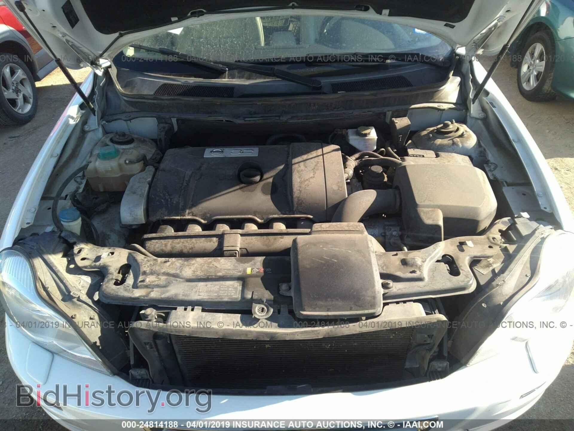 2014 VOLVO XC90 - VIN: YV4952CY9E1691694 - Фото 10