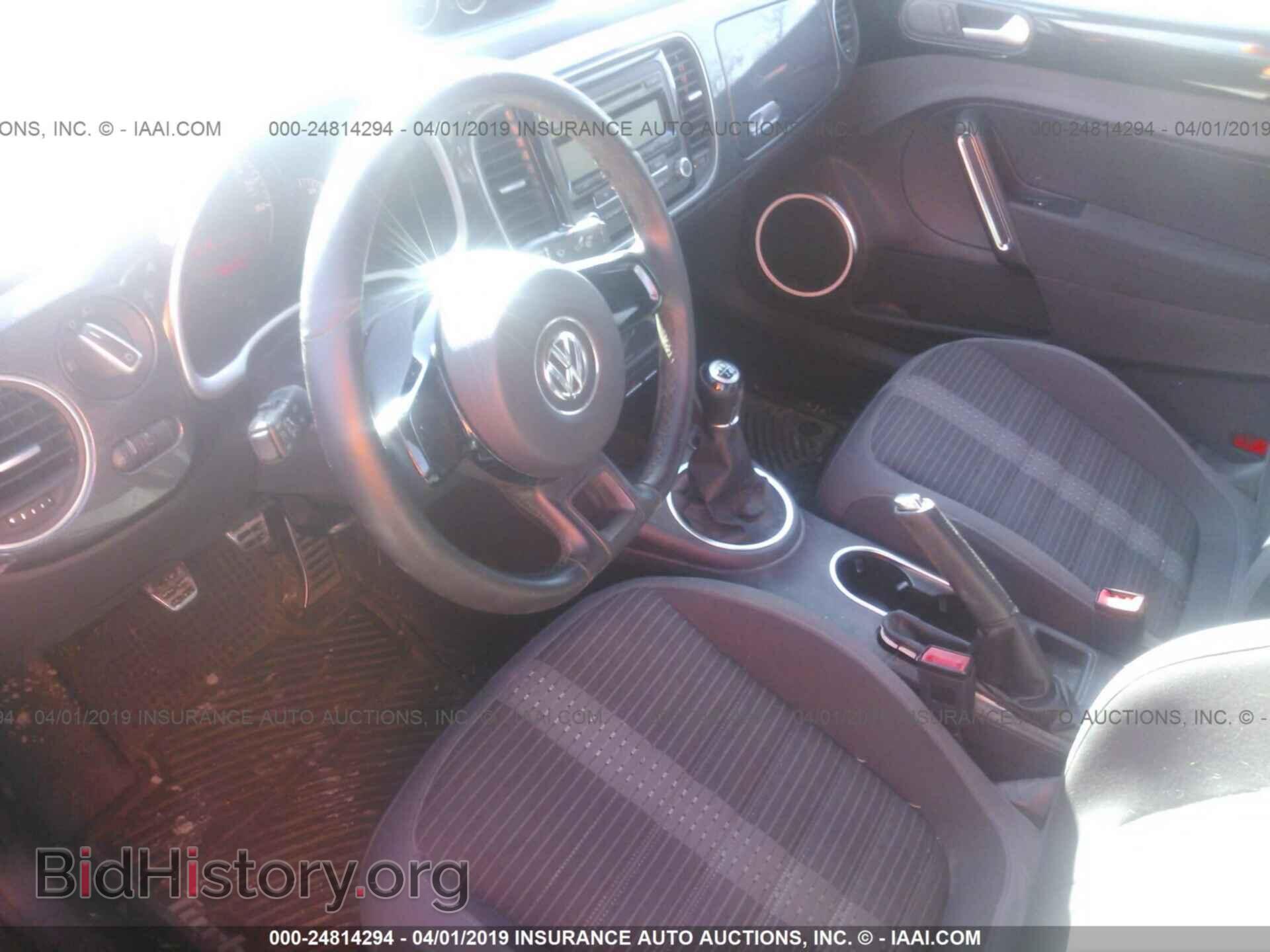 2012 VOLKSWAGEN BEETLE - VIN: 3VW467ATXCM649532 - Фото 5