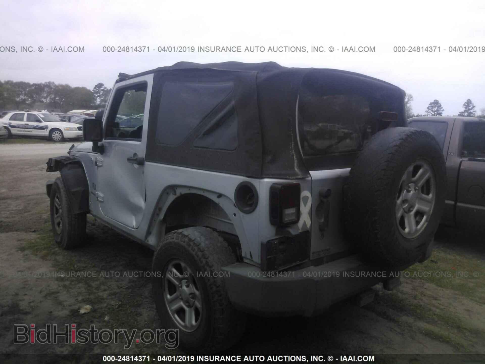 2008 JEEP WRANGLER - VIN: 1J4FA24108L528762 - Фото 3
