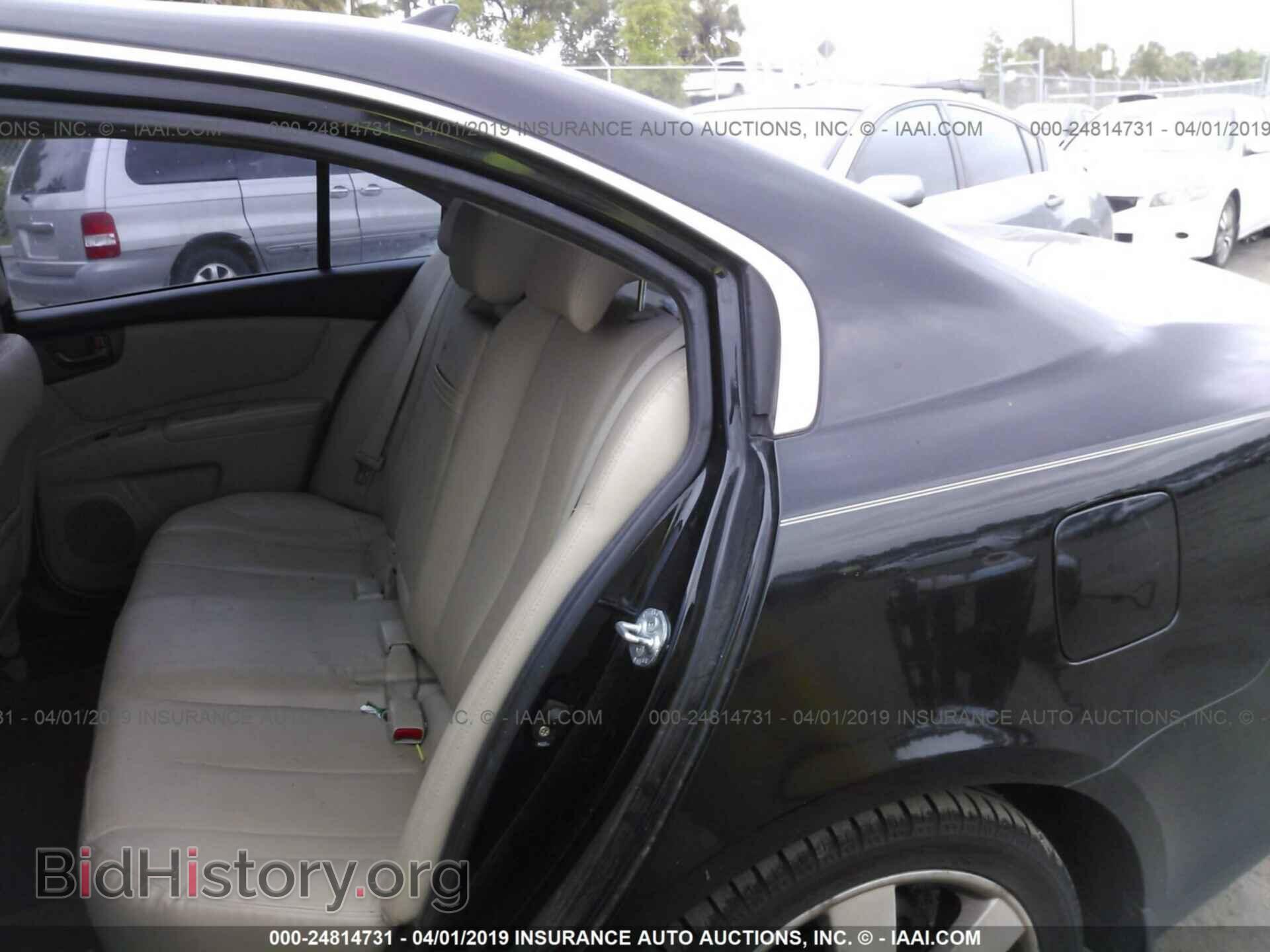 2009 KIA OPTIMA - VIN: KNAGE228395309621 - Фото 8