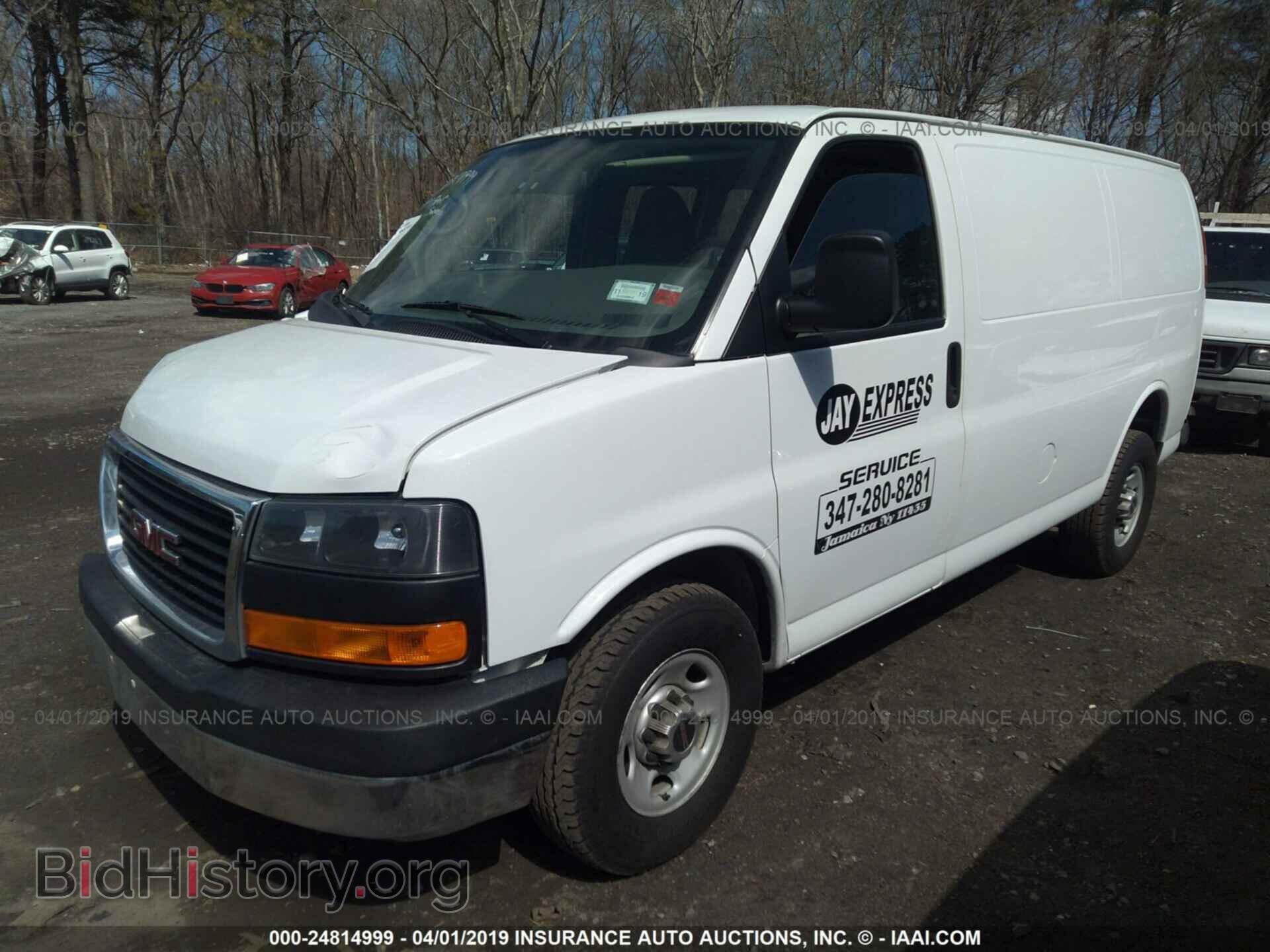 2014 GMC SAVANA - VIN: 1GTW7FCA2E1910862 - Photo 2