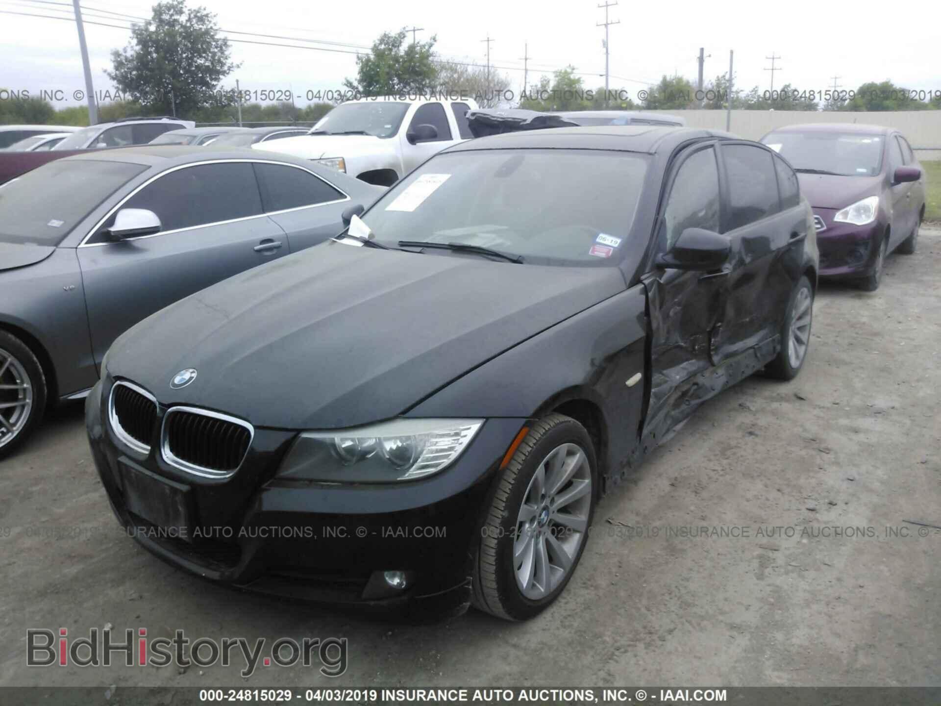 2011 BMW 328 - VIN: WBAPH5G58BNM76232 - Фото 2