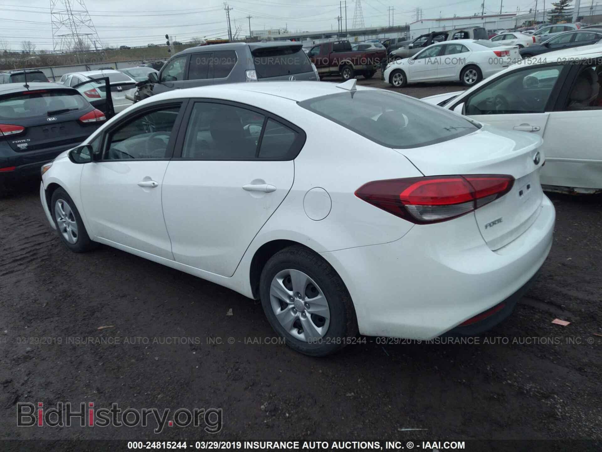 2017 KIA FORTE - VIN: 3KPFK4A78HE158662 - Фото 3