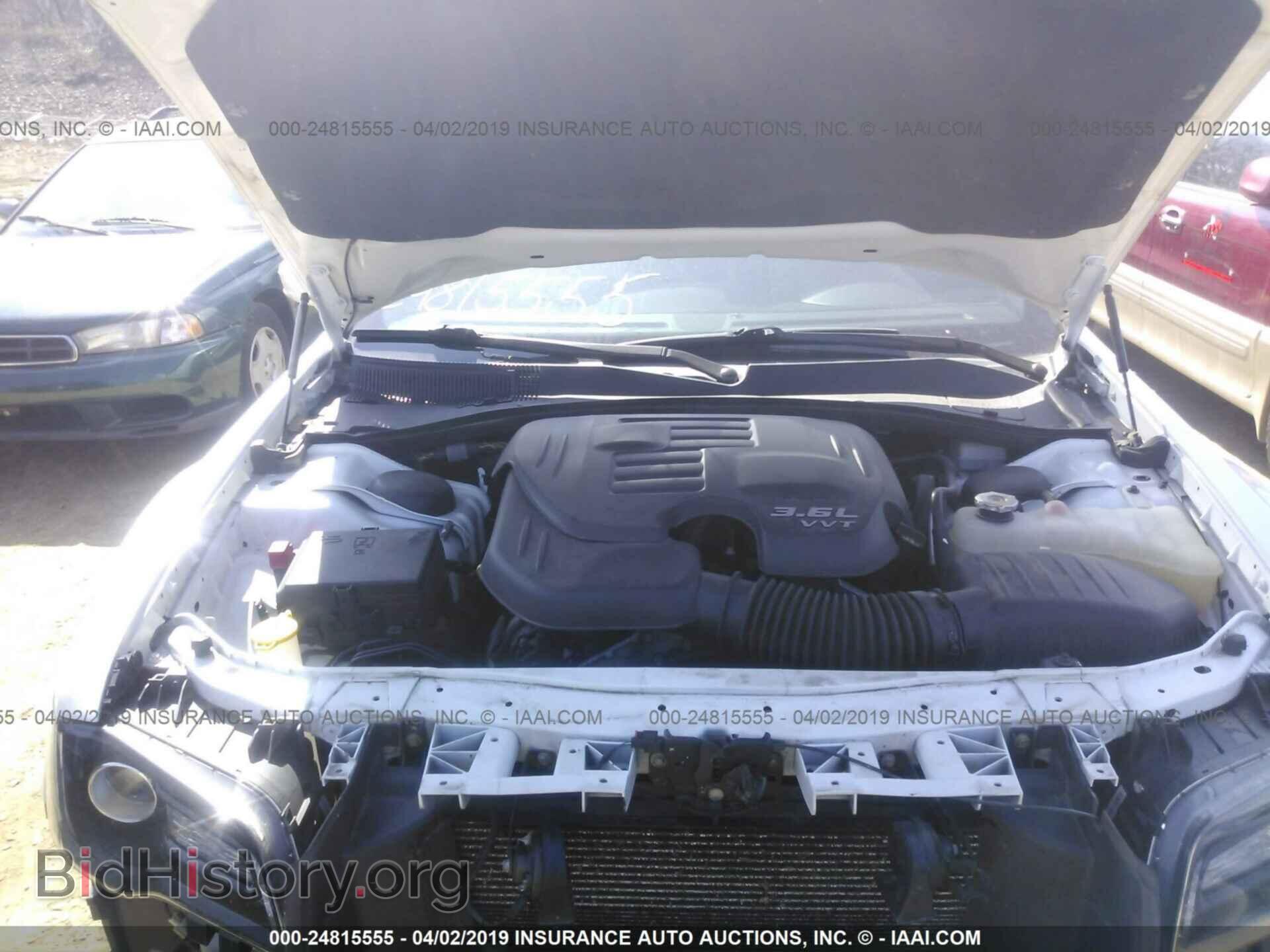 2015 CHRYSLER 300 - VIN: 2C3CCAGG9FH767481 - Photo 10