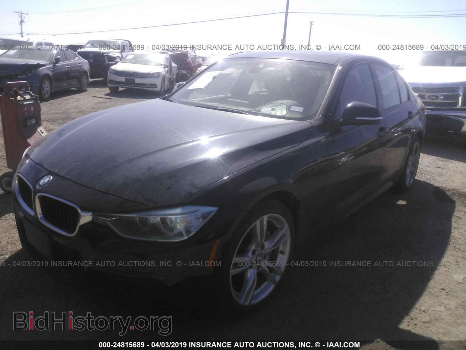 2013 BMW 335 - VIN: WBA3B9C52DF587496 - Фото 2