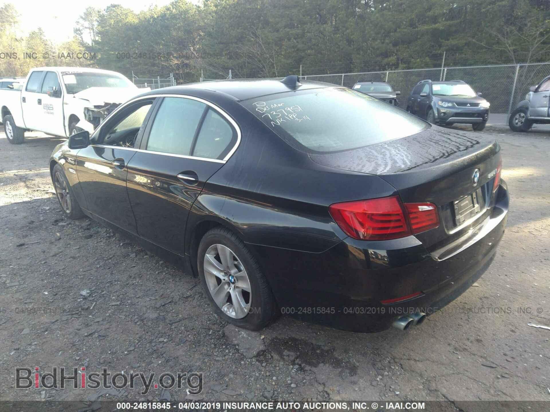 2011 BMW 528 - VIN: WBAFR1C55BC737951 - Photo 3