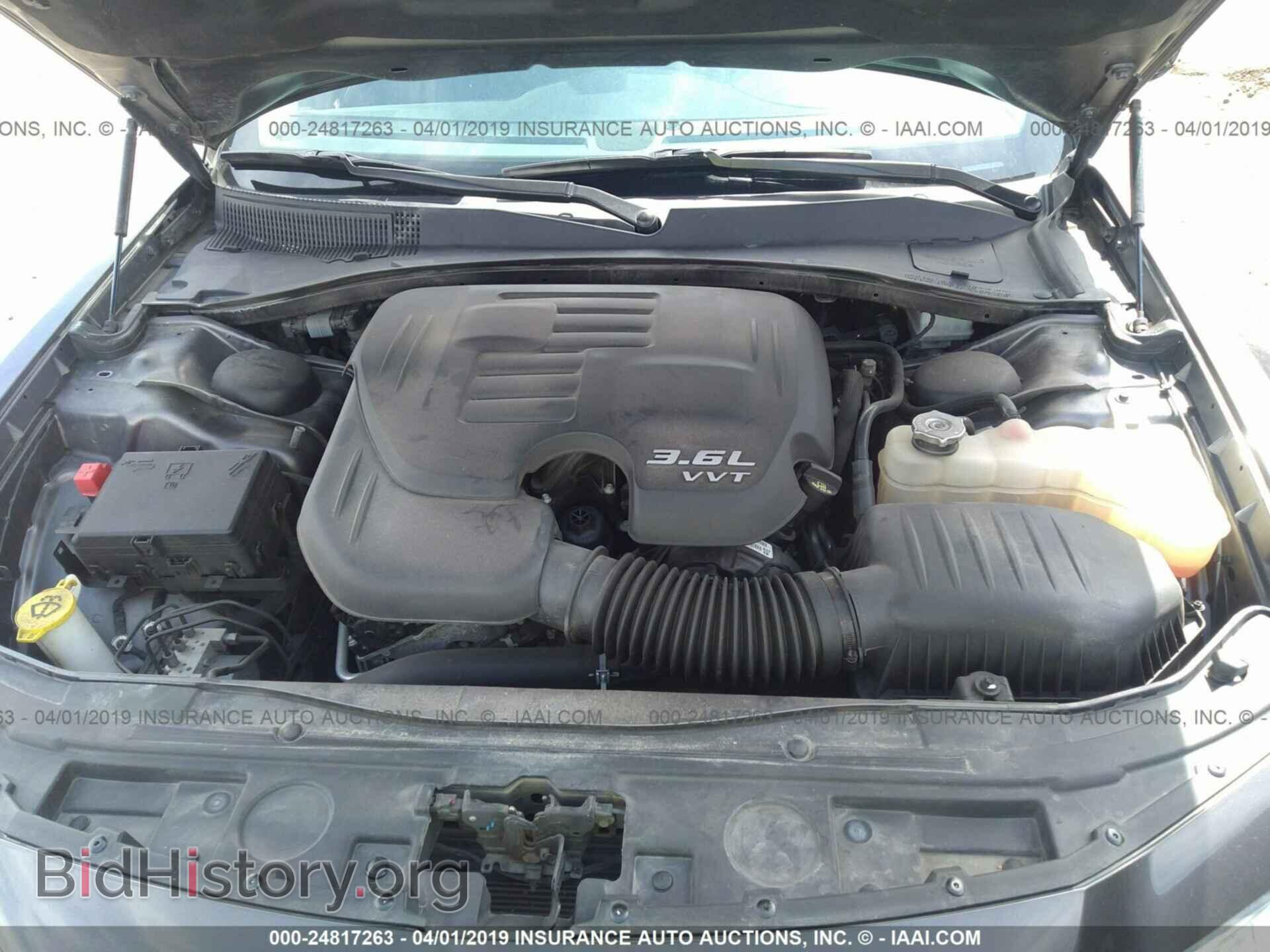 2017 CHRYSLER 300C - VIN: 2C3CCAEG3HH549851 - Фото 10