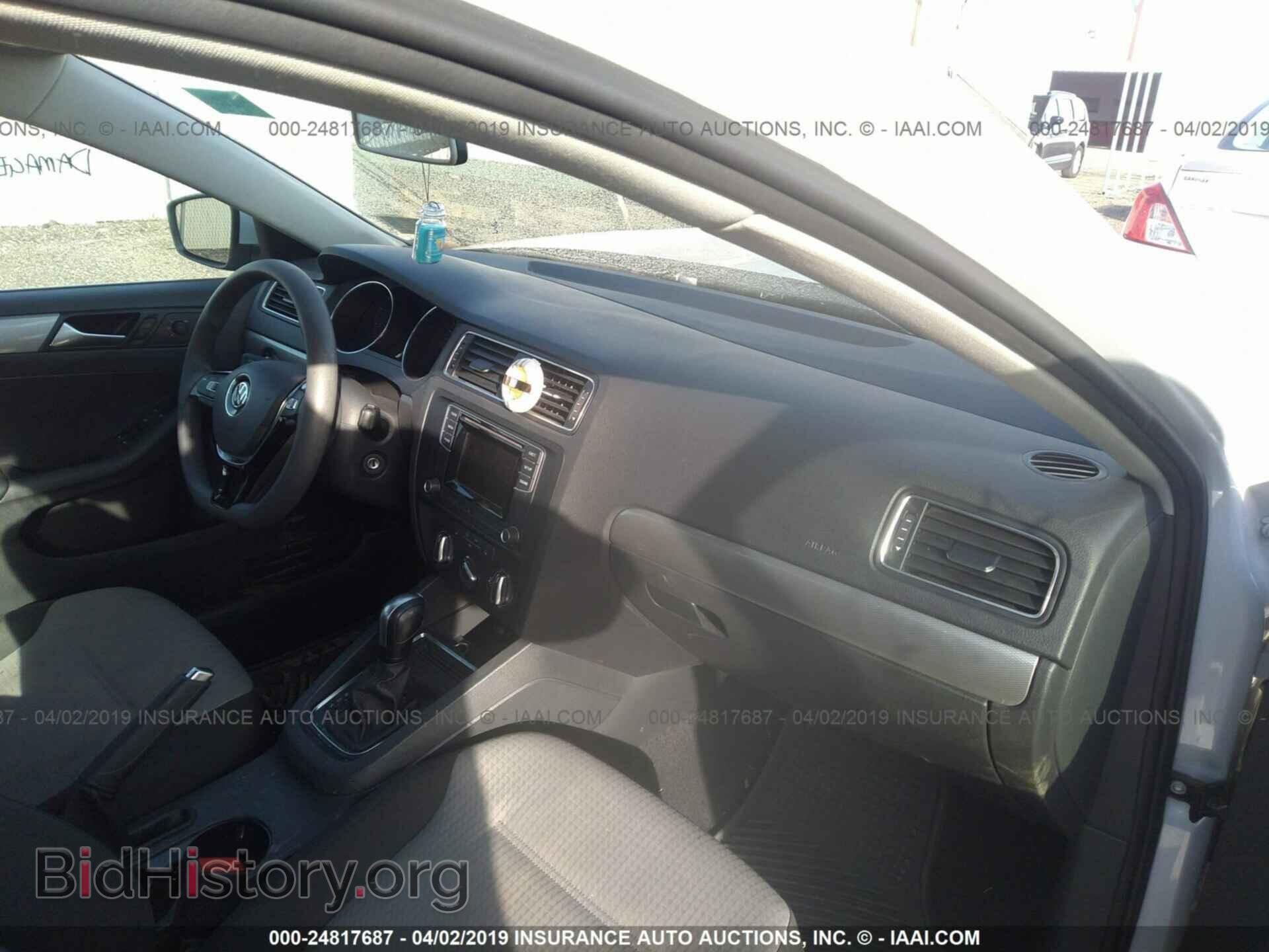2017 VOLKSWAGEN JETTA - VIN: 3VW2B7AJ4HM343239 - Photo 5
