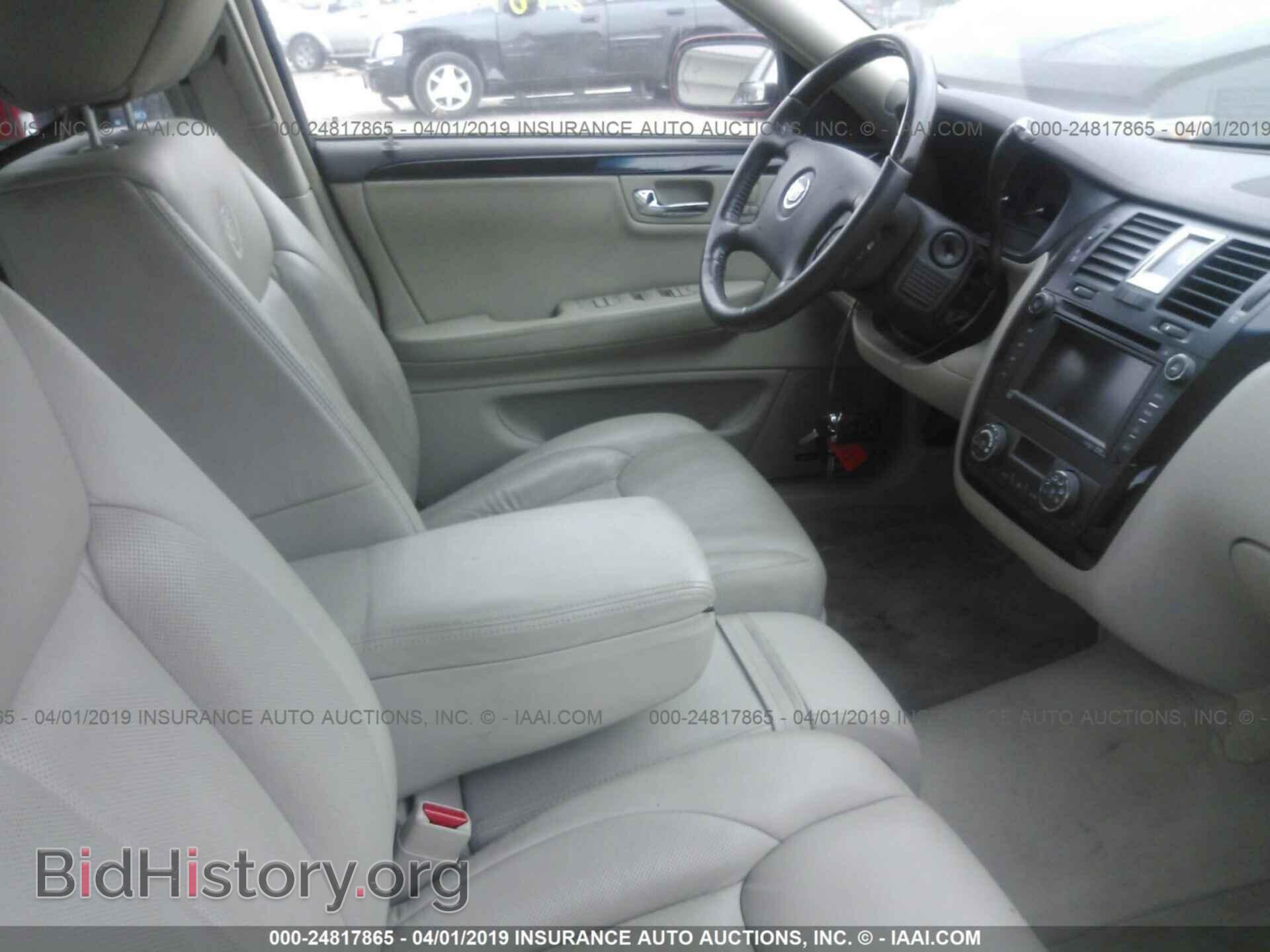 2011 CADILLAC DTS - VIN: 1G6KH5E66BU108777 - Фото 5
