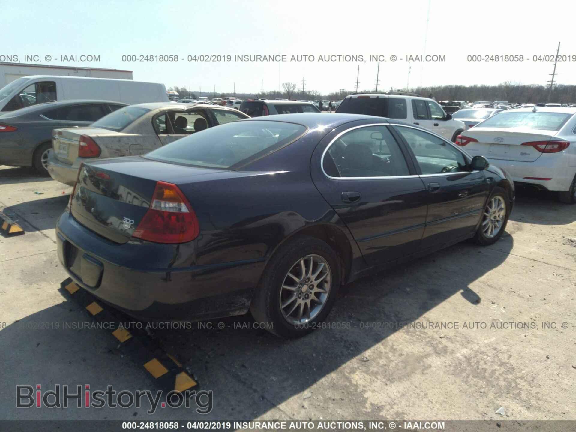 2001 CHRYSLER 300M - VIN: 2C3AE66G61H554559 - Фото 4