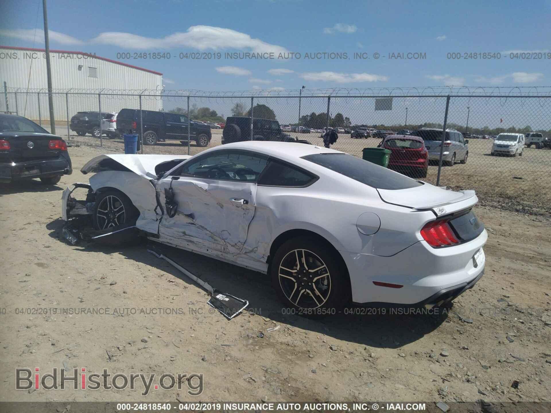 2019 FORD MUSTANG - VIN: 1FA6P8CF6K5166426 - Фото 3