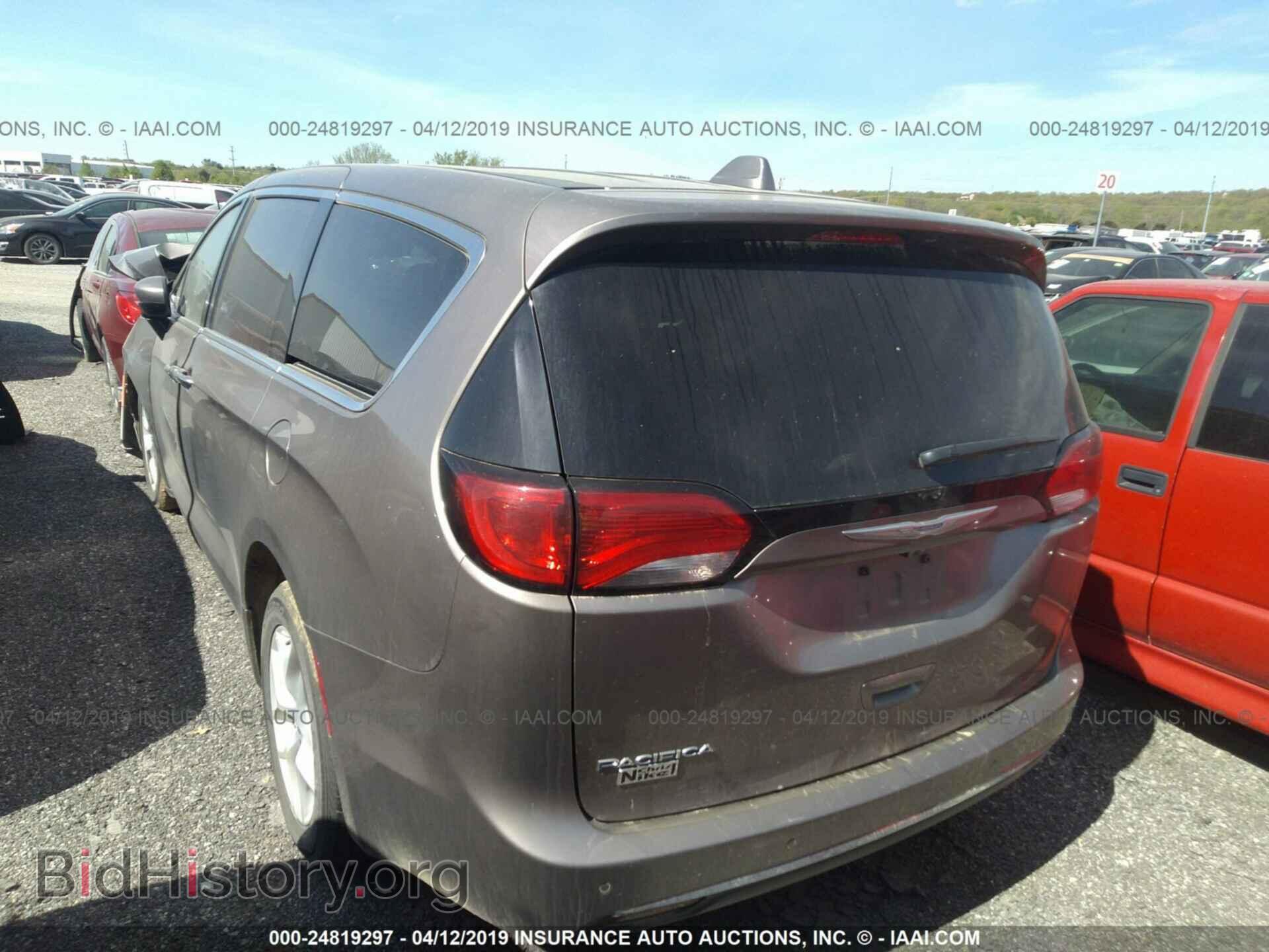 2017 CHRYSLER PACIFICA - VIN: 2C4RC1BG2HR841446 - Фото 3