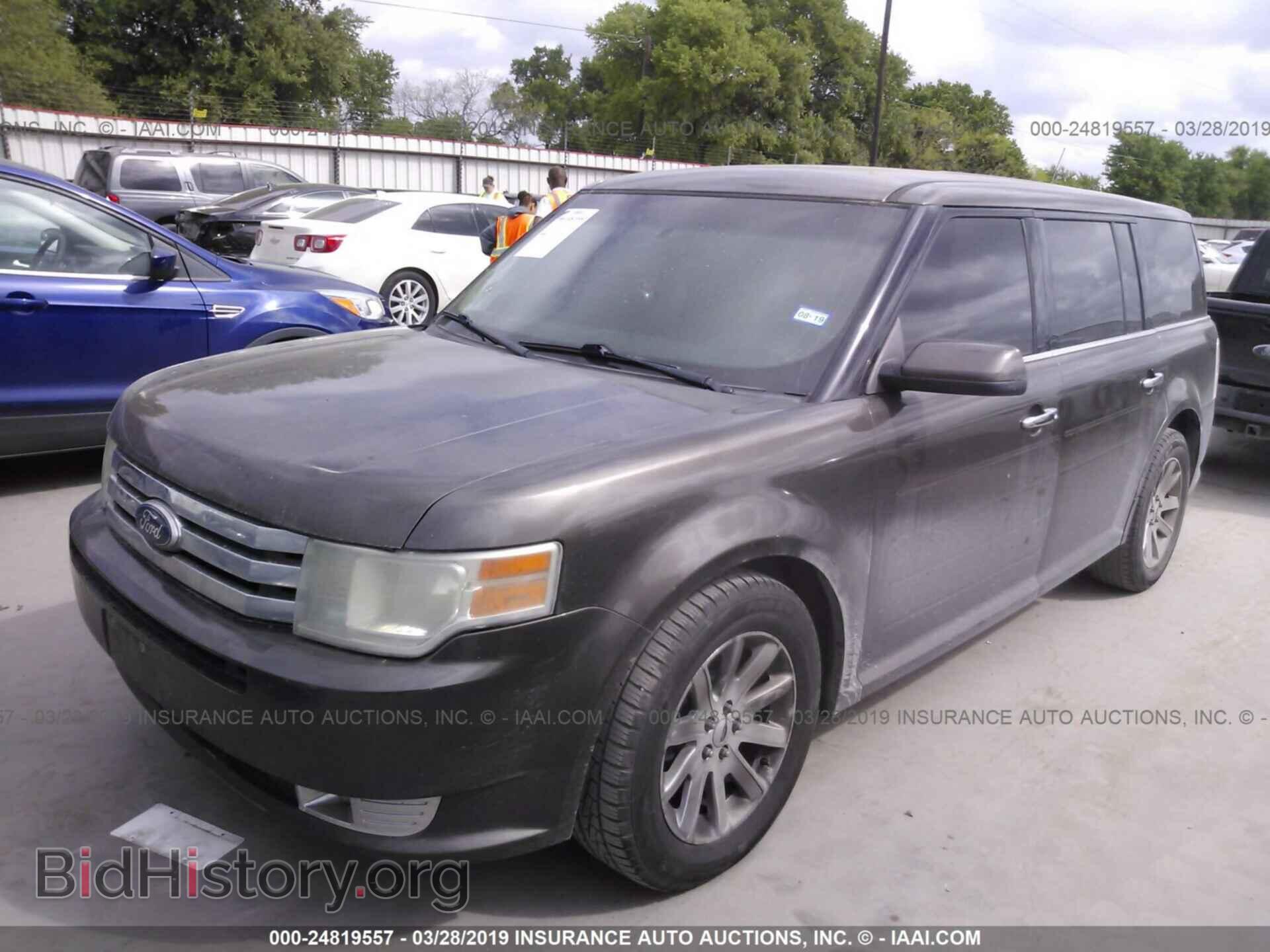 2011 FORD FLEX - VIN: 2FMGK5CC1BBD25670 - Photo 2