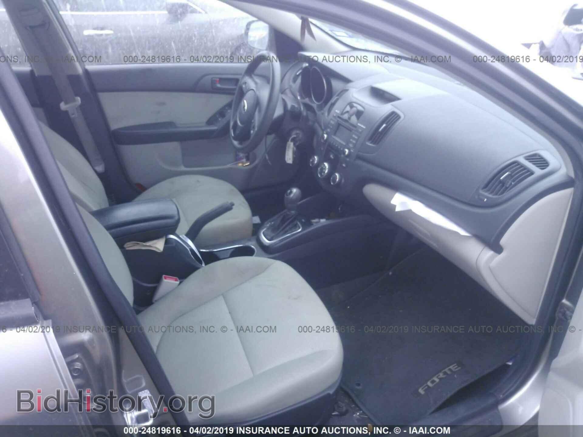 2011 KIA FORTE - VIN: KNAFU4A26B5433962 - Фото 5
