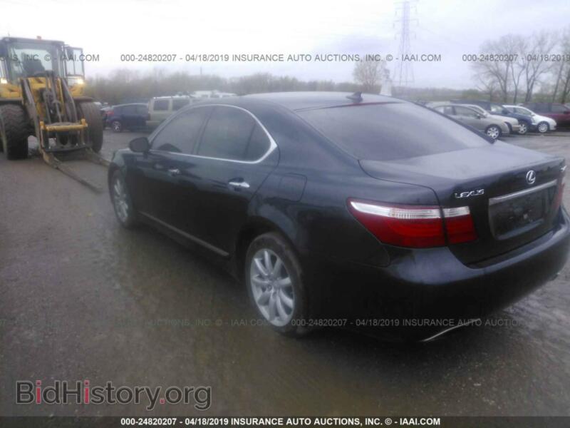 2007 Lexus LS (VIN JTHBL46F575020100) — фото 3 из 10