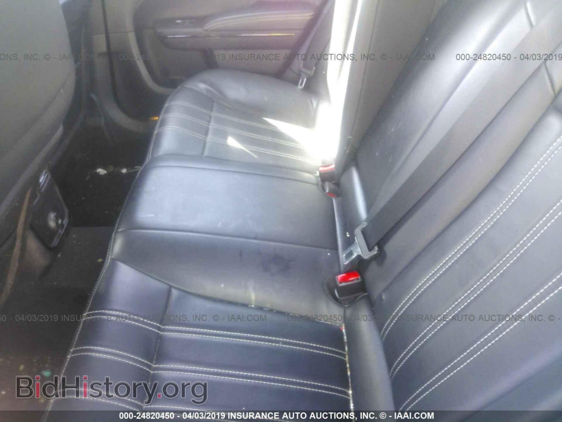 2014 CHRYSLER 300 - VIN: 2C3CCAGG5EH287808 - Фото 8