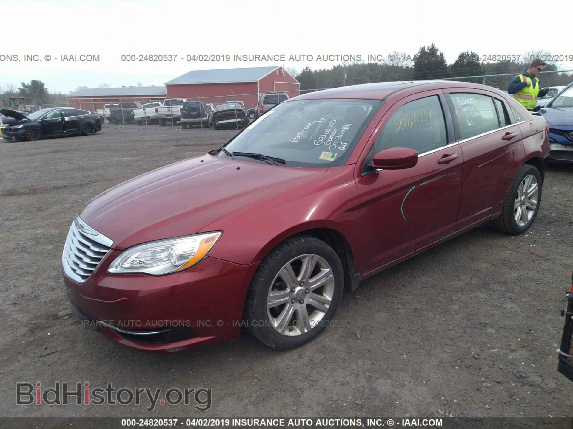 2012 CHRYSLER 200 - VIN: 1C3CCBBG1CN180420 - Фото 2
