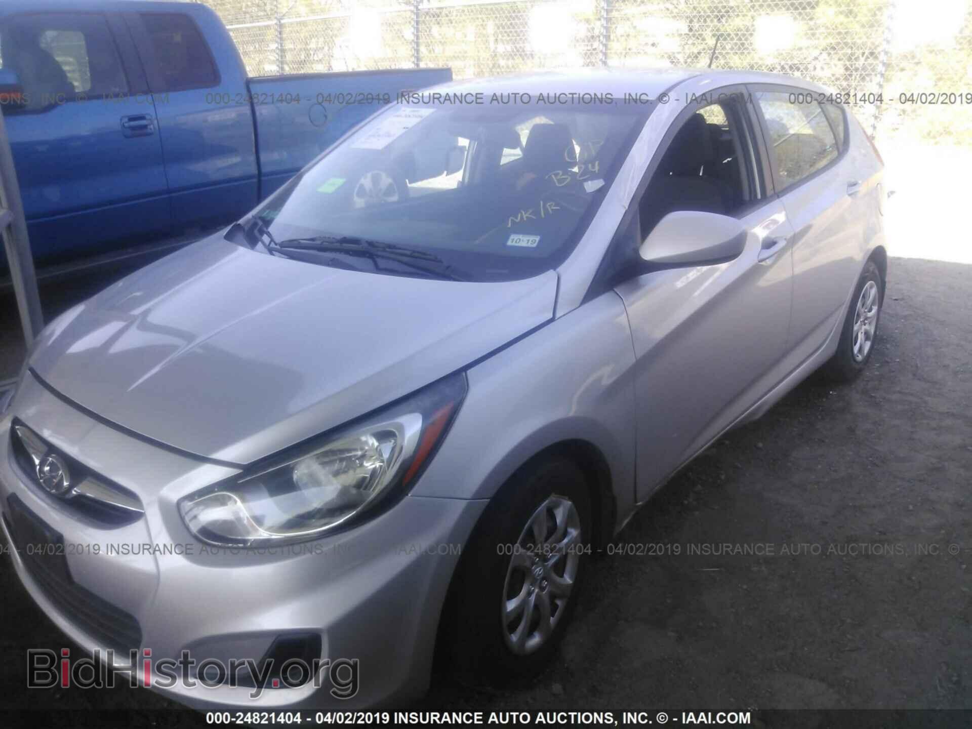 2013 HYUNDAI ACCENT - VIN: KMHCT5AE0DU075593 - Фото 2