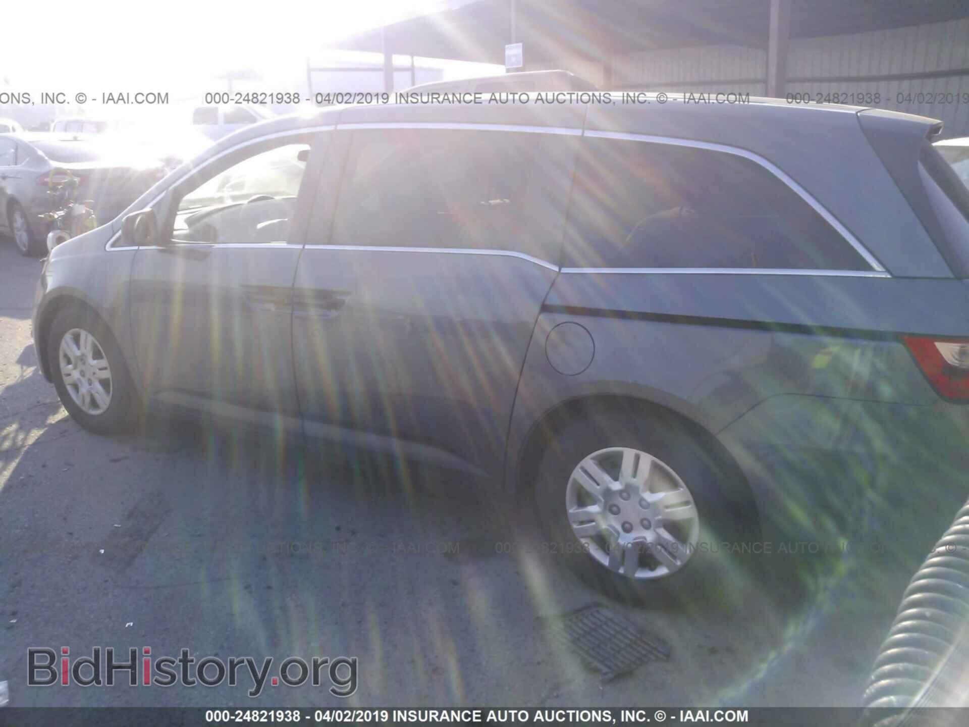 2011 HONDA ODYSSEY - VIN: 5FNRL5H27BB065109 - Фото 3