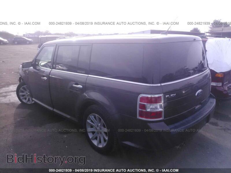 2011 Ford FLEX (VIN 2FMGK5CC6BBD10923) — фото 3 из 10