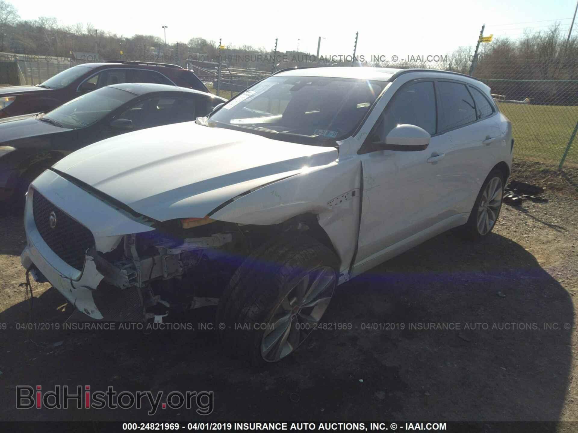 2017 JAGUAR F-PACE - VIN: SADCM2BV7HA063287 - Photo 2