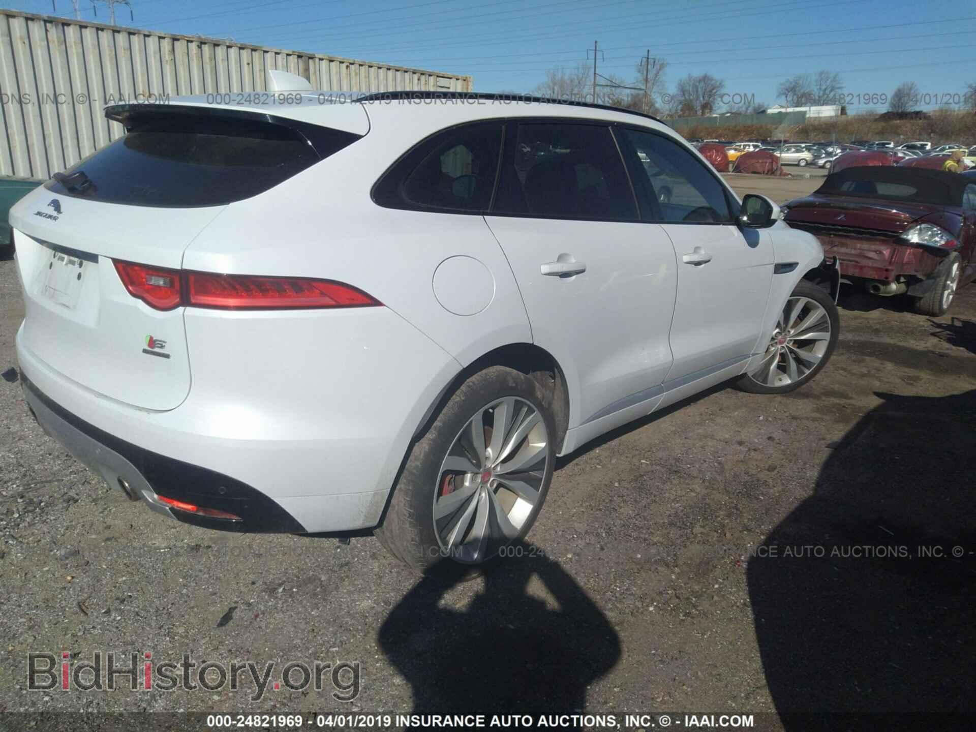 2017 JAGUAR F-PACE - VIN: SADCM2BV7HA063287 - Photo 4