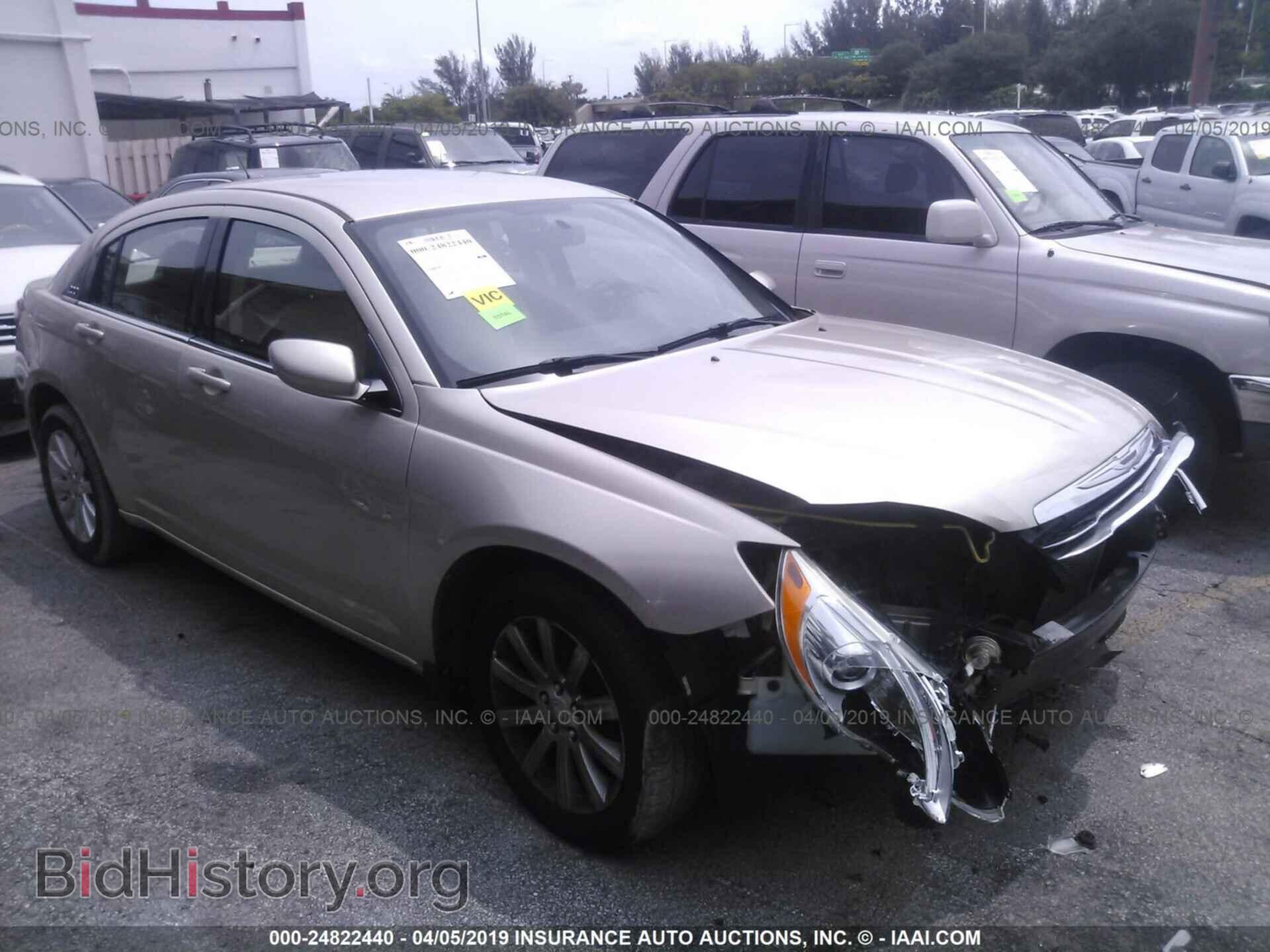 Photo 1C3CCBBB7DN687179 - CHRYSLER 200 2013
