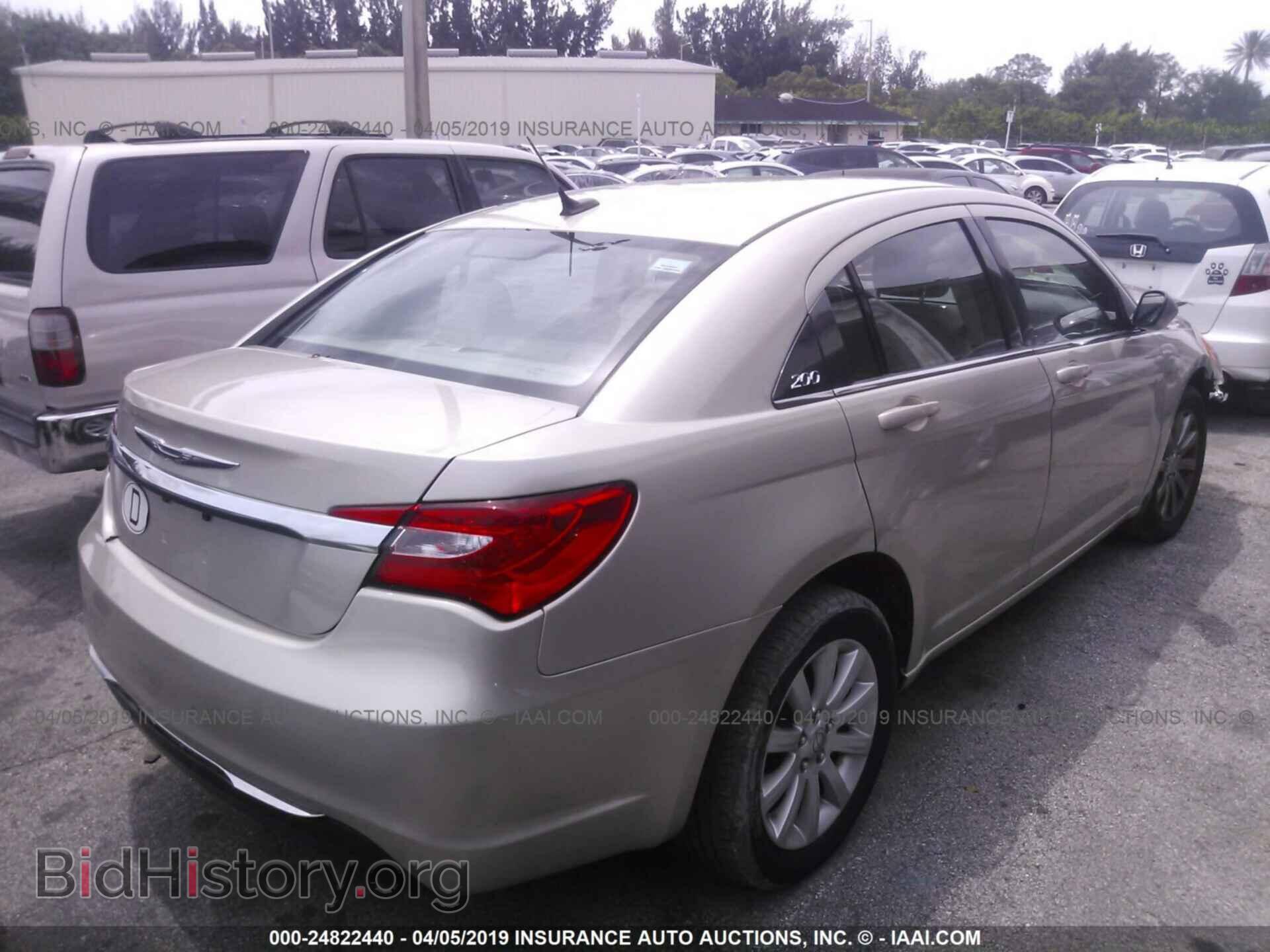 2013 CHRYSLER 200 - VIN: 1C3CCBBB7DN687179 - Photo 4