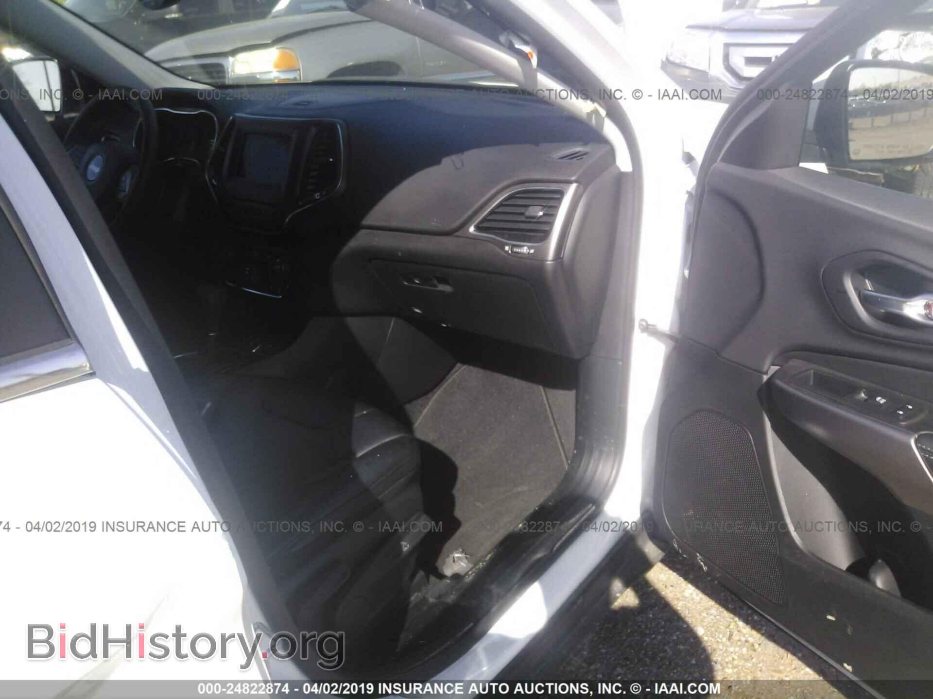 2019 JEEP CHEROKEE - VIN: 1C4PJLLB4KD205472 - Фото 5
