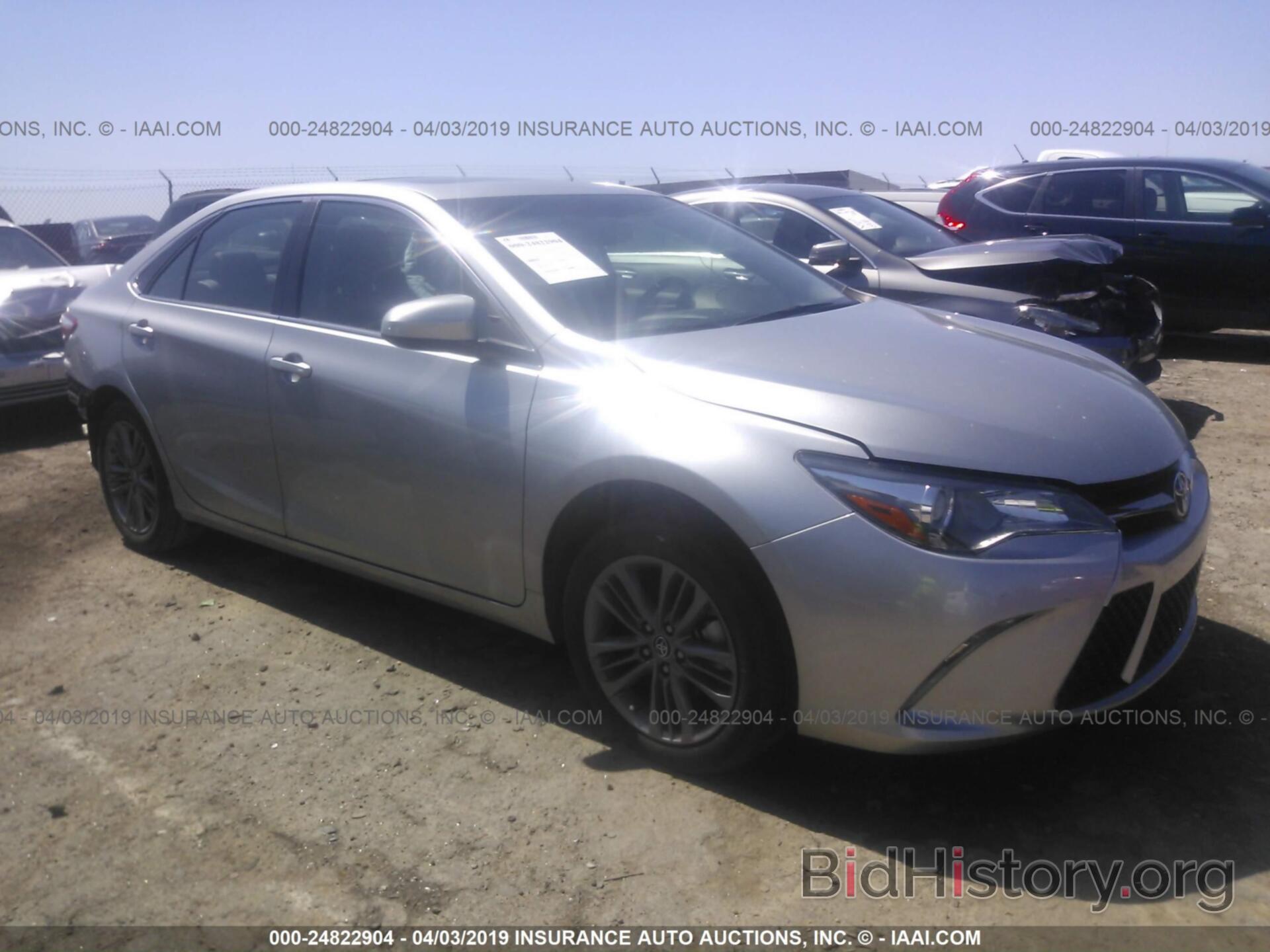 Photo 4T1BF1FK8HU368366 - TOYOTA CAMRY 2017