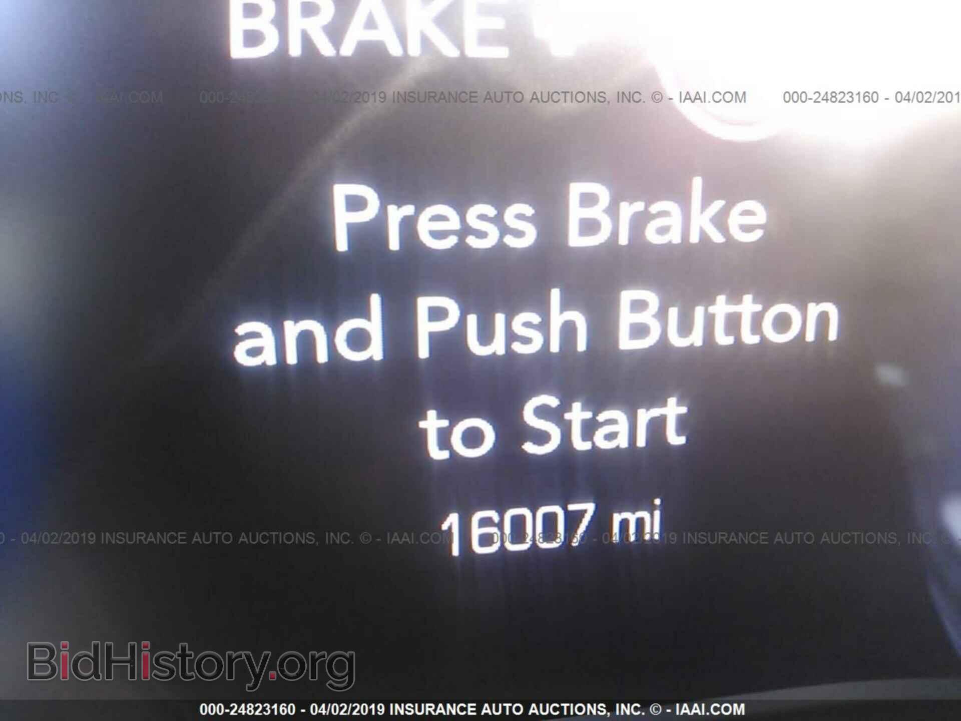 2018 CHRYSLER 300 - VIN: 2C3CCABG5JH244782 - Фото 7