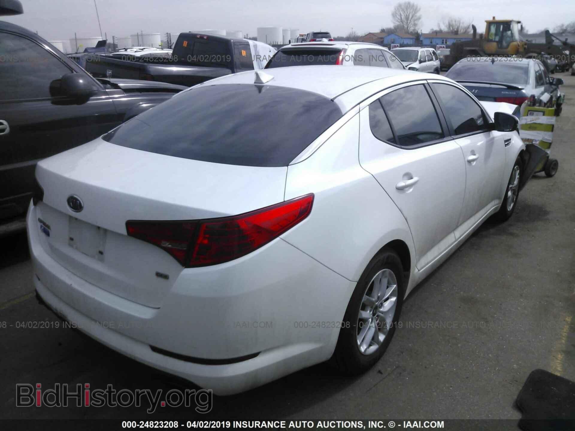 2011 KIA OPTIMA - VIN: KNAGM4A76B5057182 - Фото 4